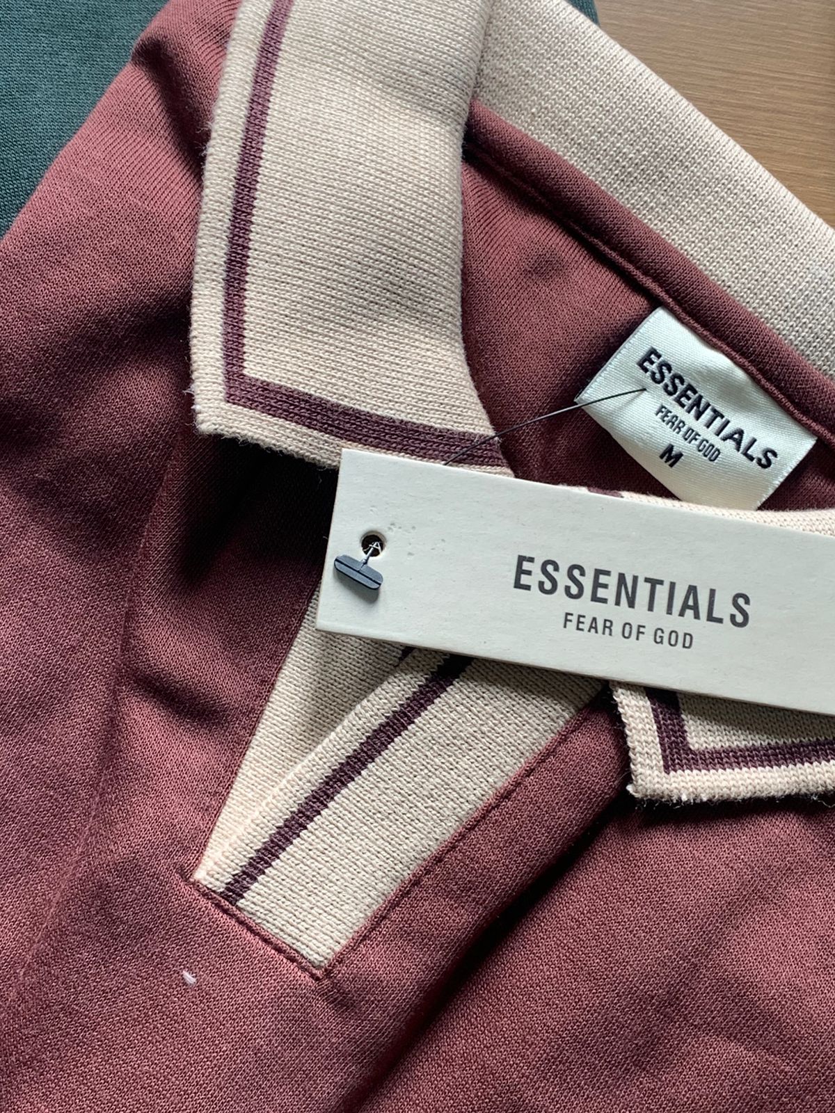 ESSENTILA ROUND NECK T-SHIRT - MAROON View 2