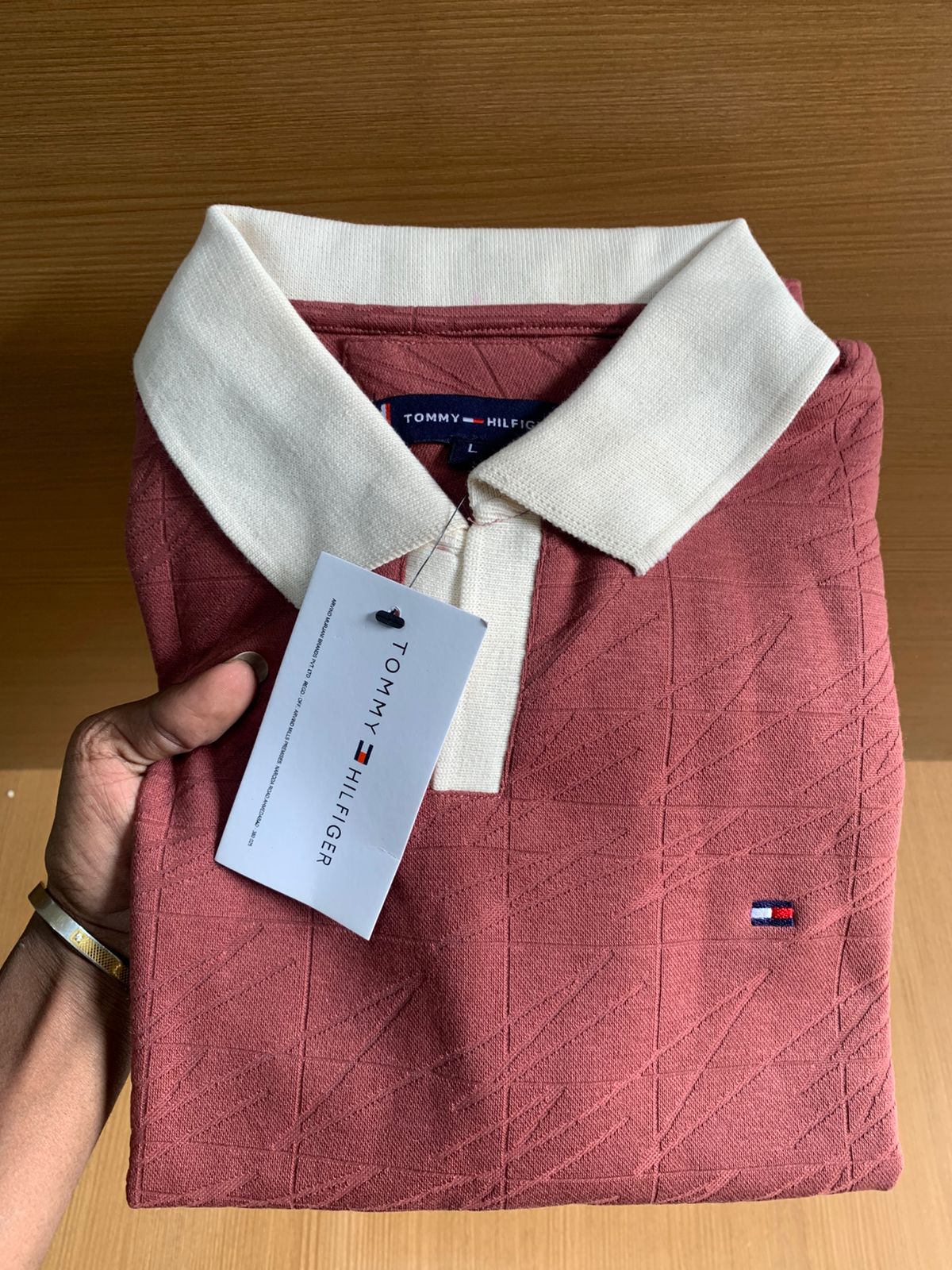 TONNY POLO NECK T-SHIRT V - MAROON View 2