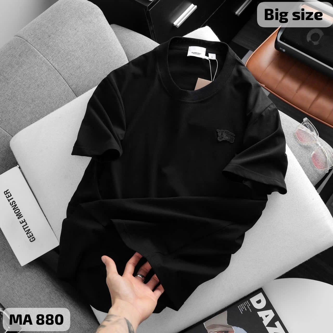 BURBENNY ROUND NECK T-SHIRT V - Black View 2