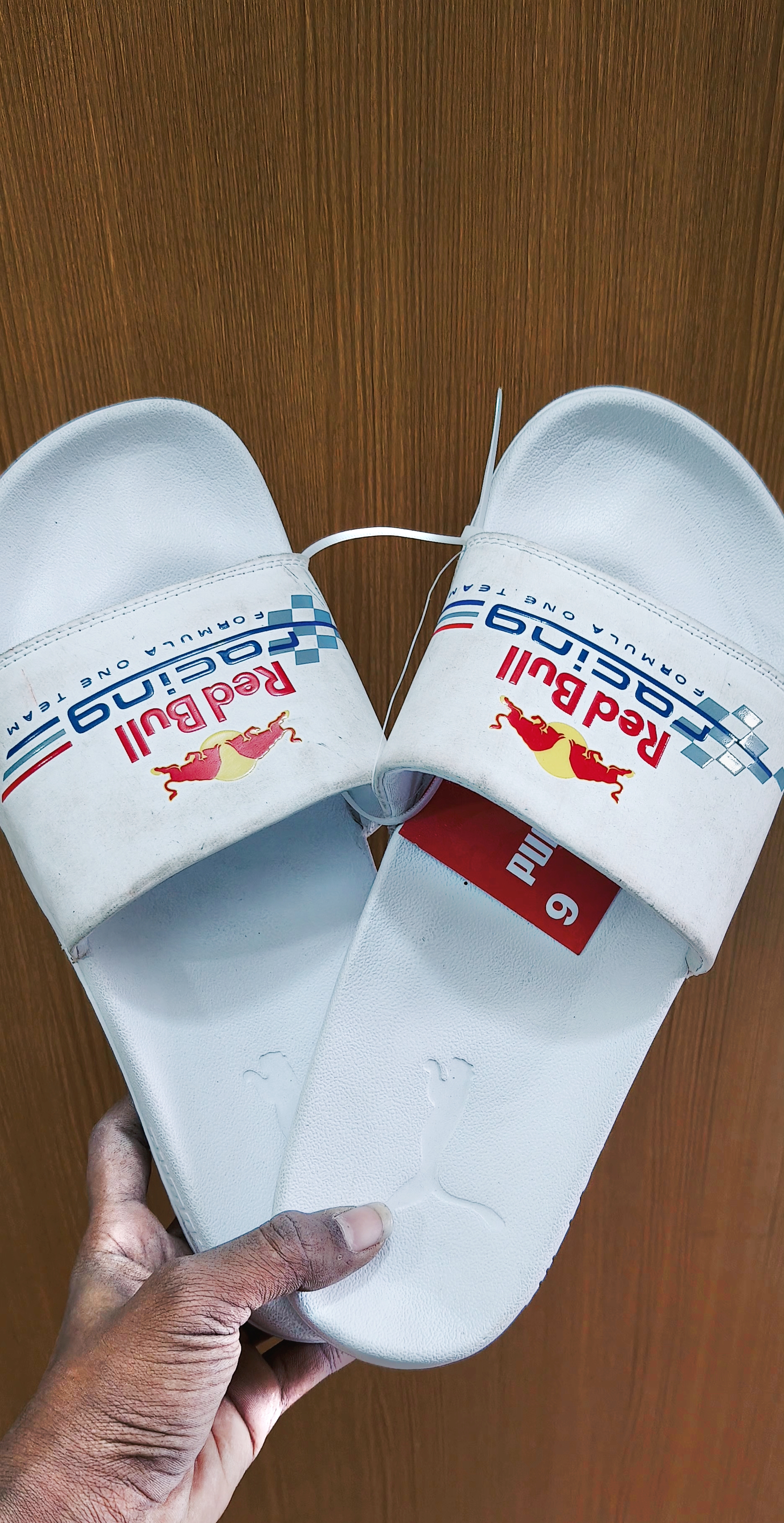 REDBULL FILPFLOP BB Hover