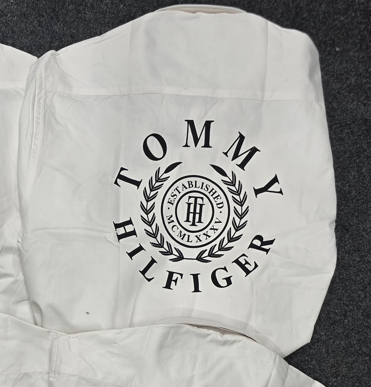 TOMMY HIL PREMIUM SHIRT HB Hover