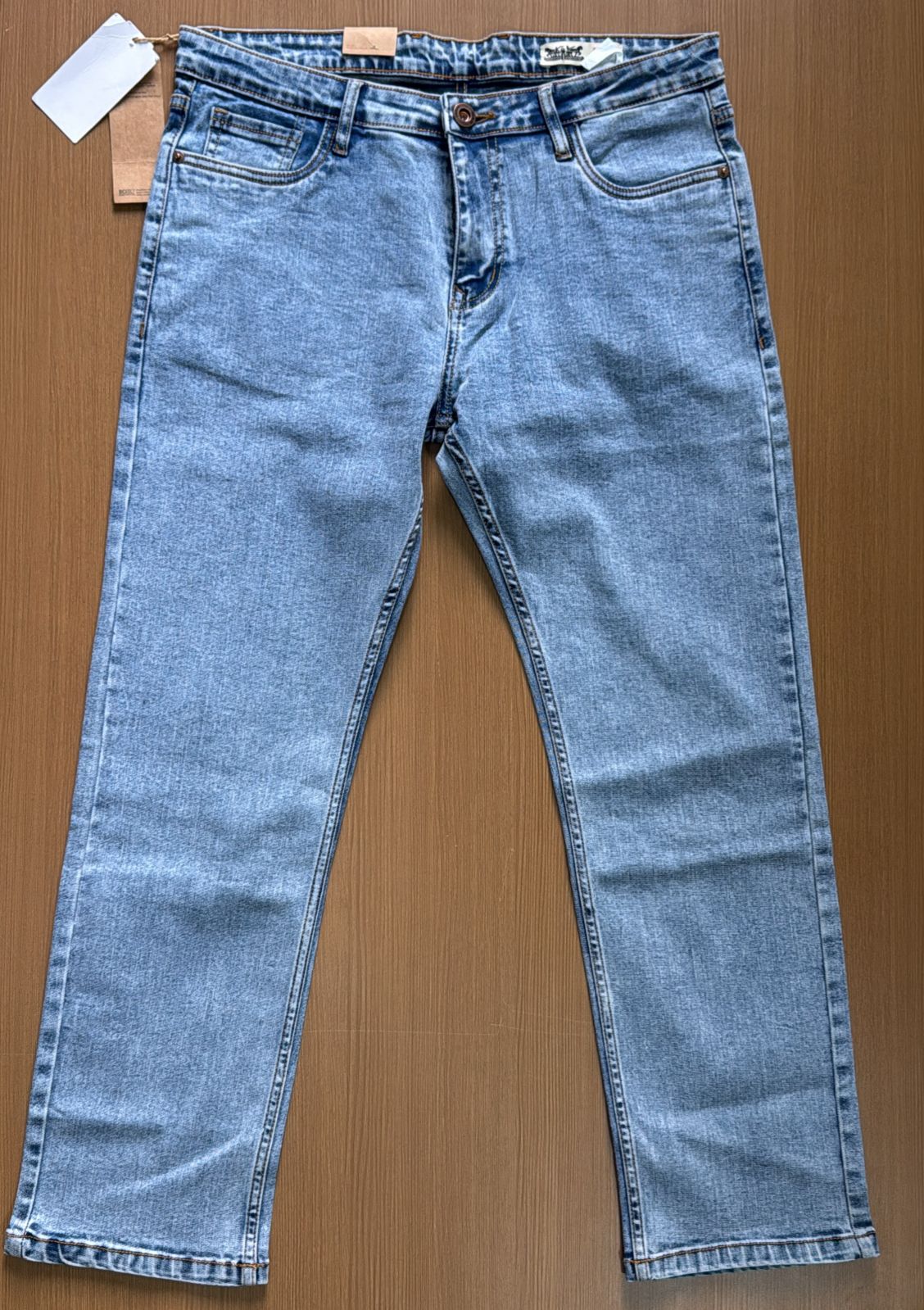 IMPORTANT STRAIGHT FIT JEANS J-83