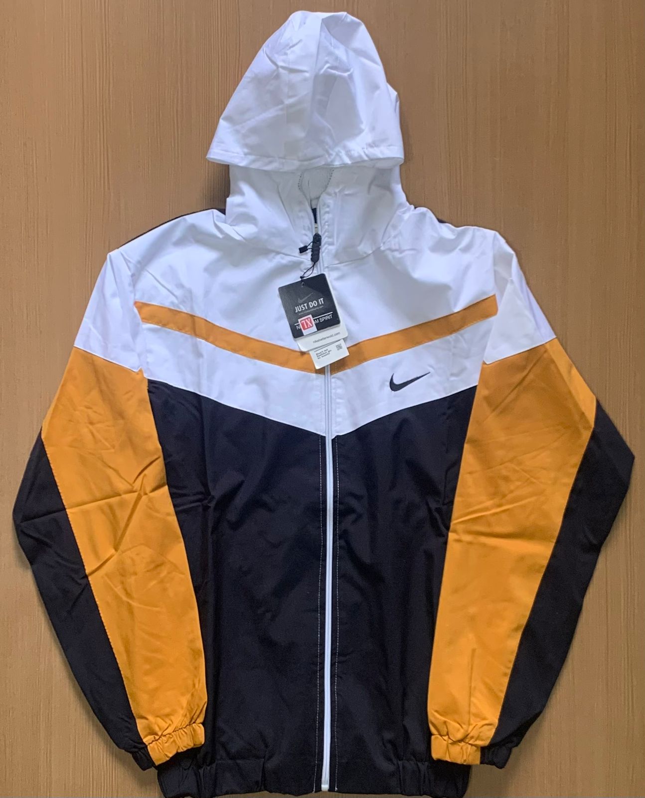 NIKE JACKET BSNZ - Black View 1