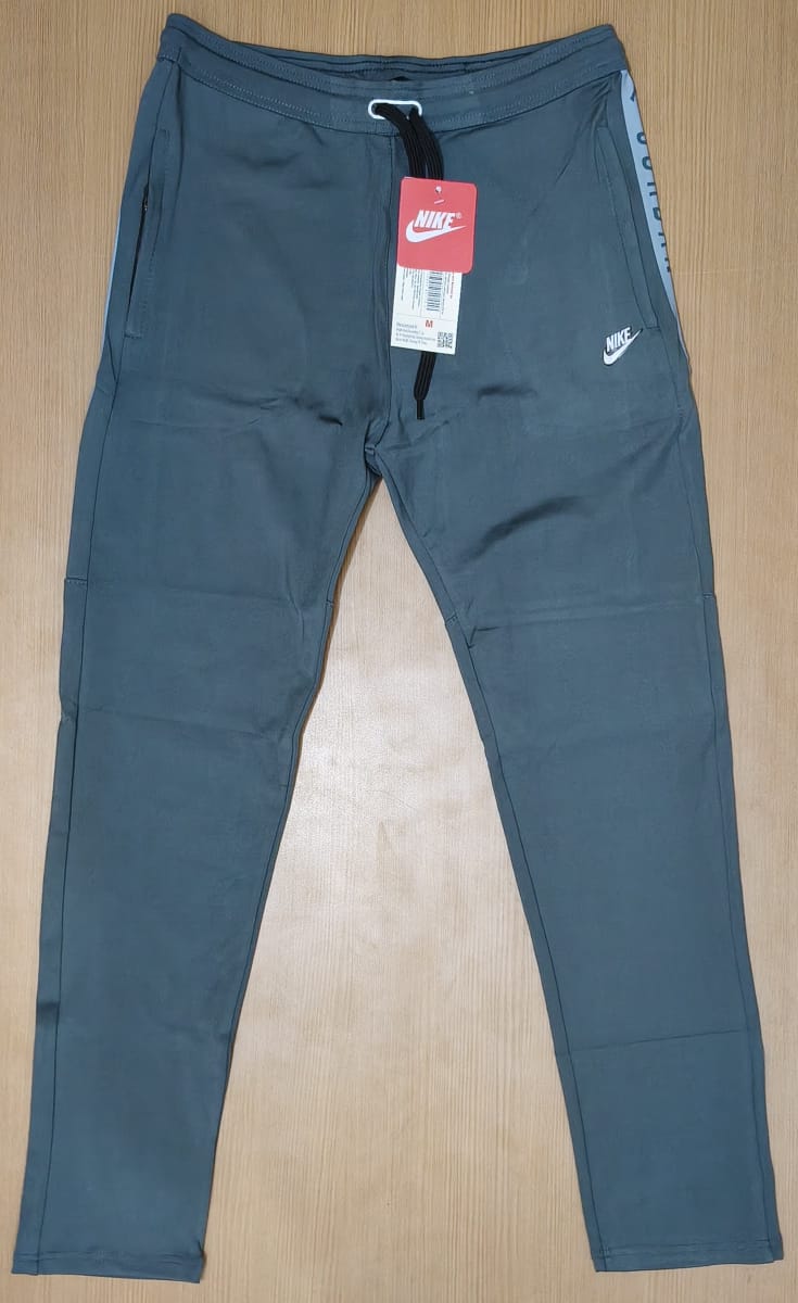 NIKR TRACKPANT GG - GREY View 1