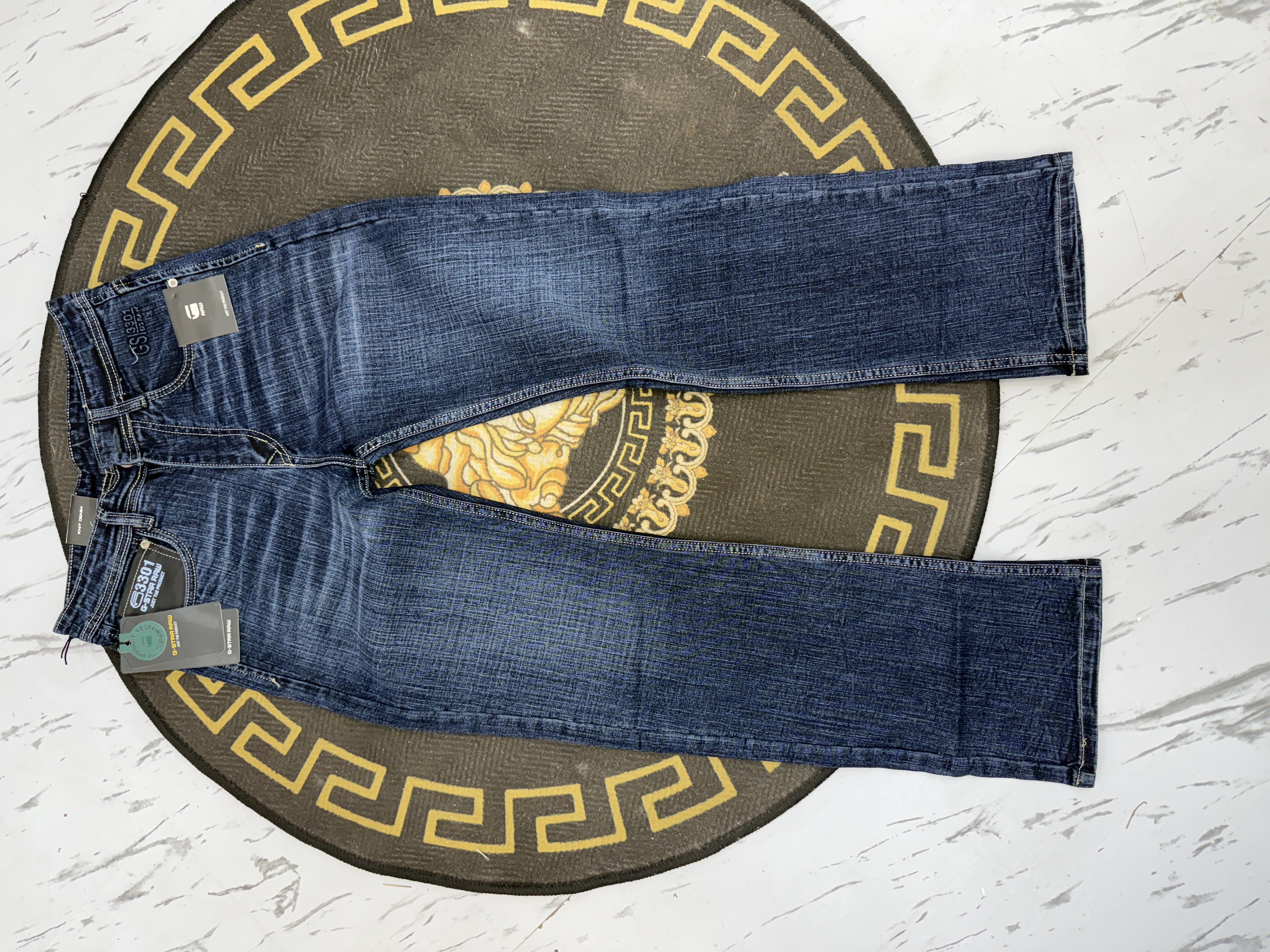G-STAP IMPORTED STRAIGHT FIT JEANS