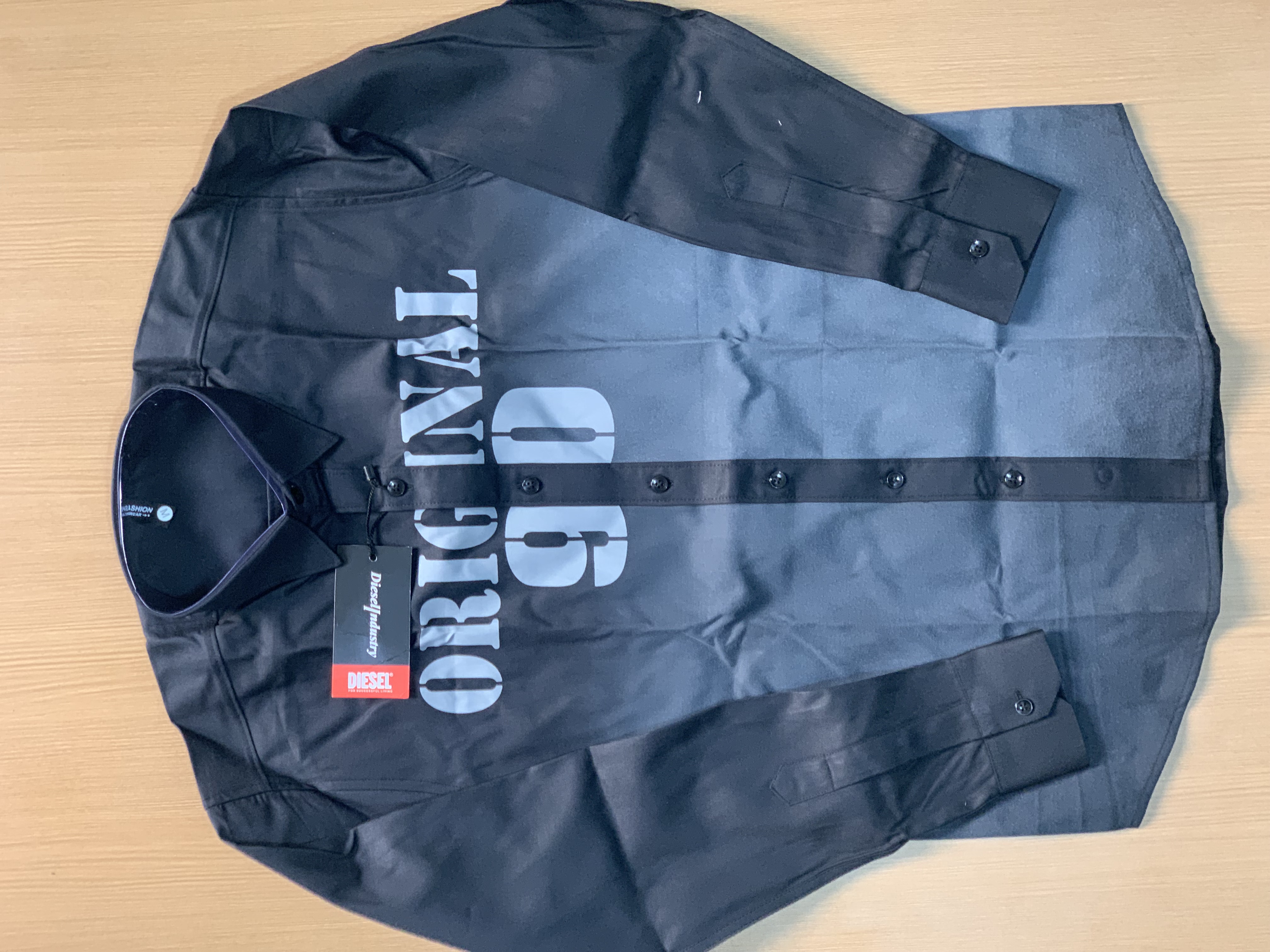 RIESEEL SHIRT VG - Black View 1